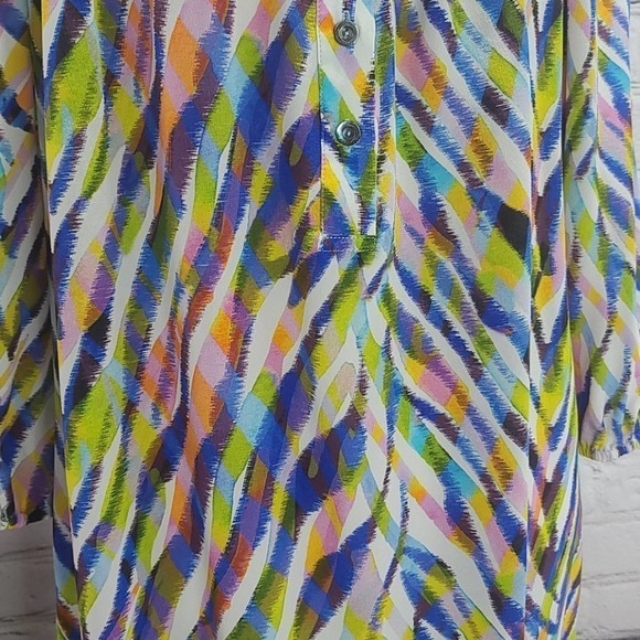 TRINA Turk 100% Silk Water Color design - Picture 3 of 11
